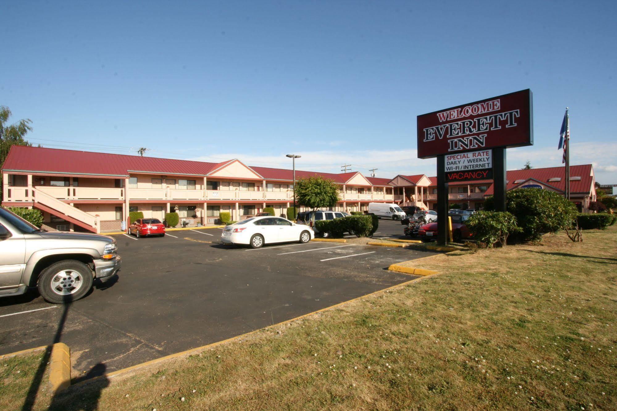 Welcome Everett Inn Exterior photo